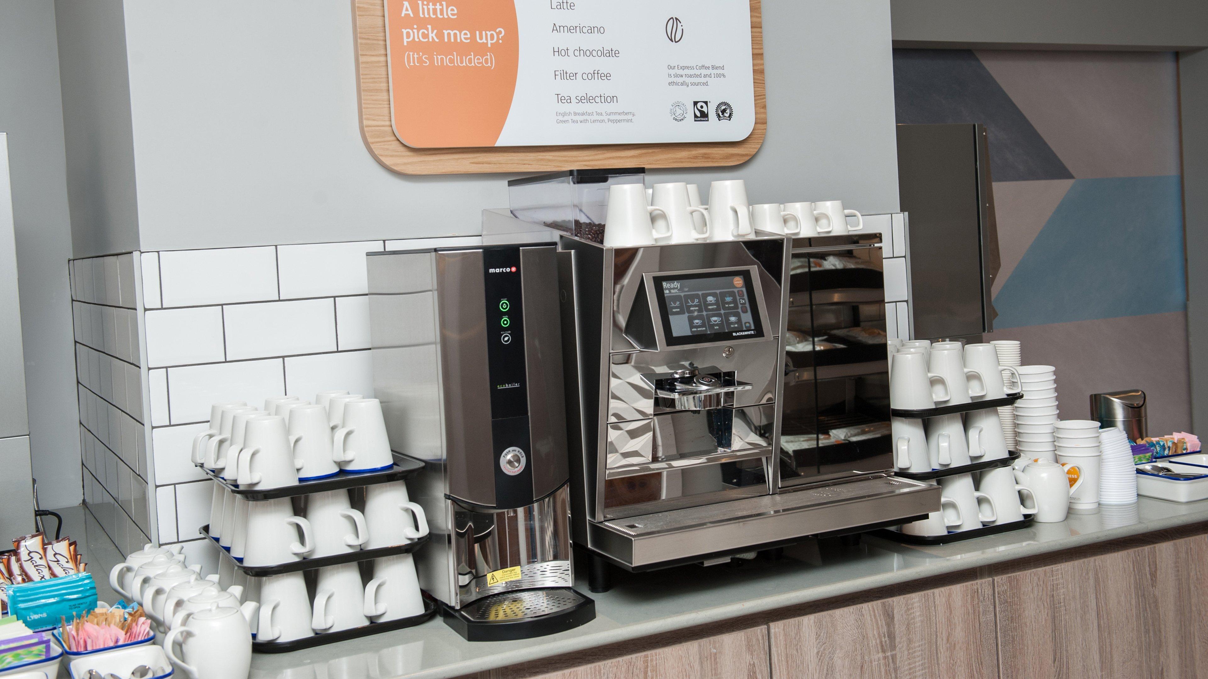 Holiday Inn Express Aberdeen Airport By Ihg Dyce Extérieur photo