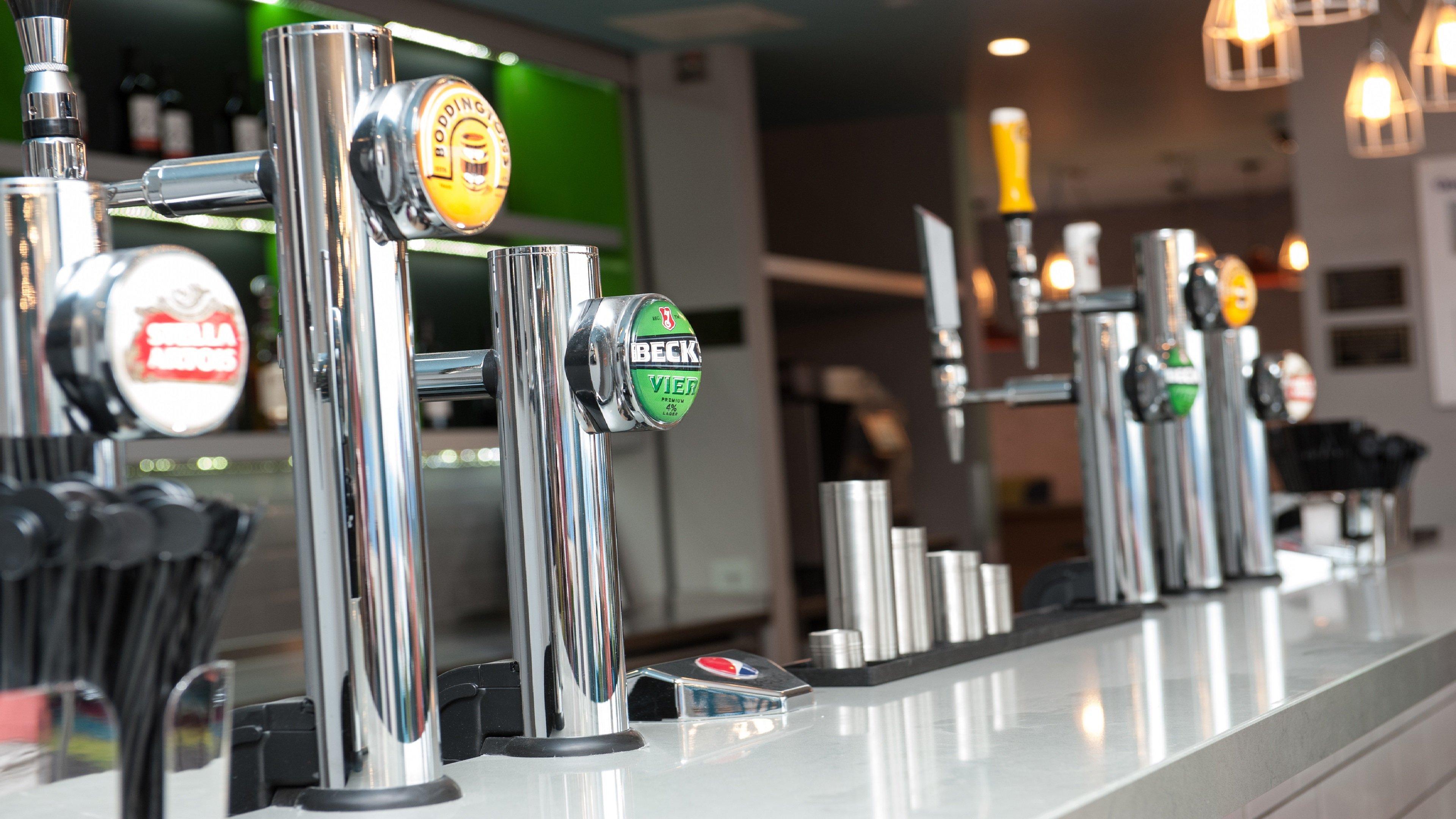 Holiday Inn Express Aberdeen Airport By Ihg Dyce Extérieur photo