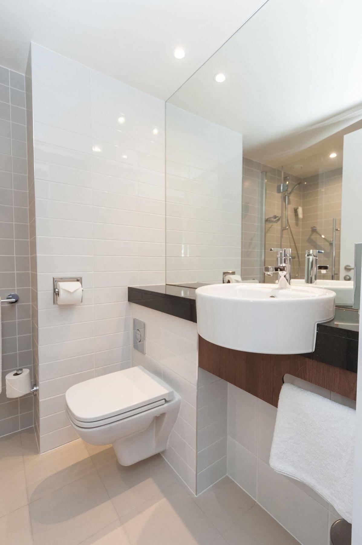 Holiday Inn Express Aberdeen Airport By Ihg Dyce Extérieur photo