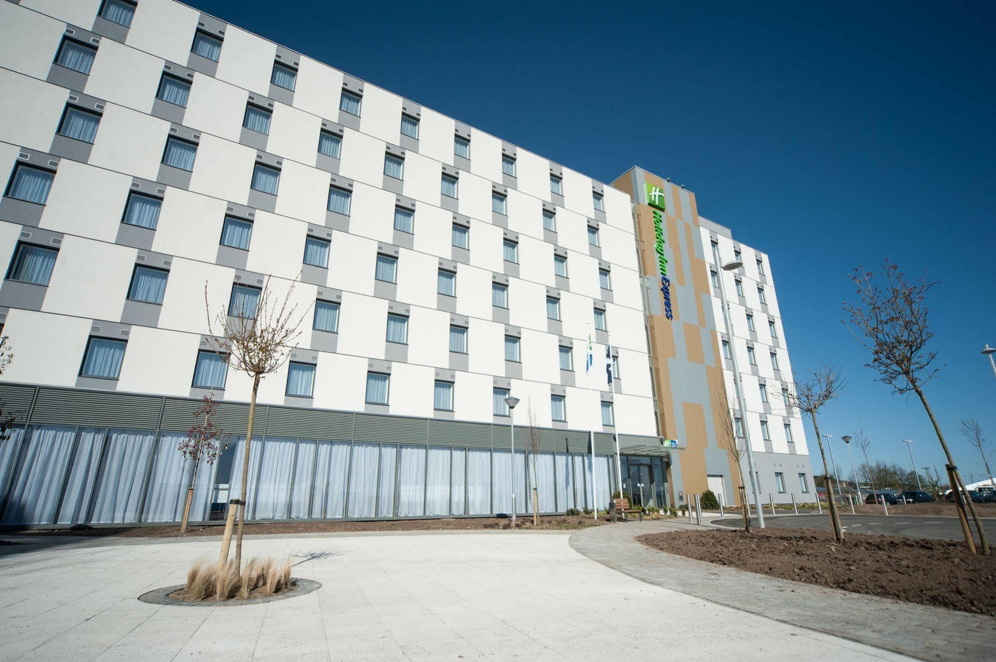 Holiday Inn Express Aberdeen Airport By Ihg Dyce Extérieur photo