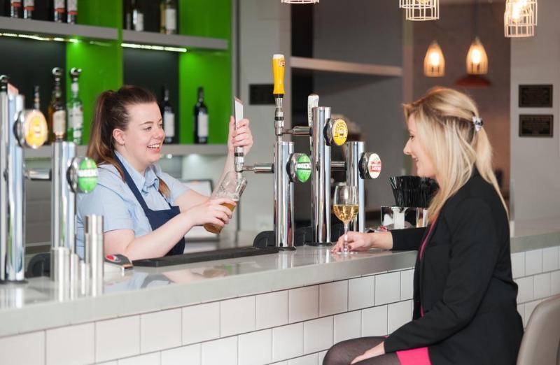 Holiday Inn Express Aberdeen Airport By Ihg Dyce Extérieur photo